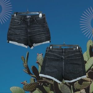 Abercrombie & Fitch High Rise Short